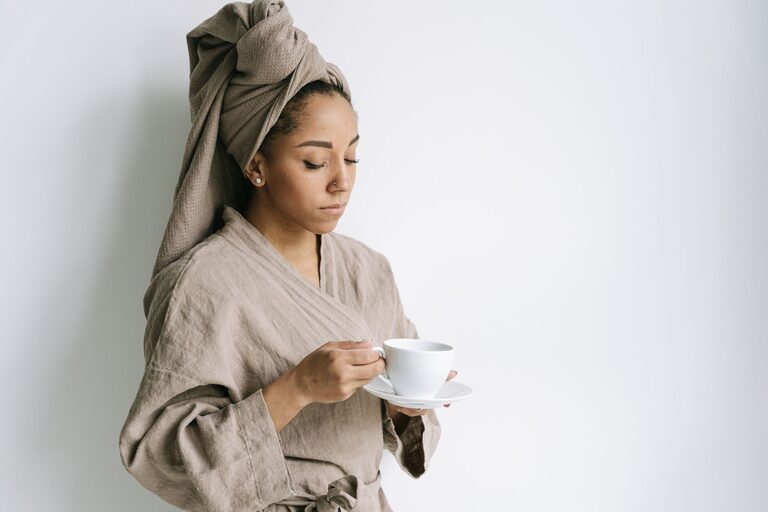 Simple Ways to Make Mornings More Mindful and Meaningful